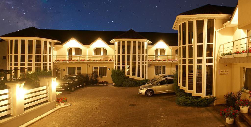 Villa Brussels 德瓦 外观 照片